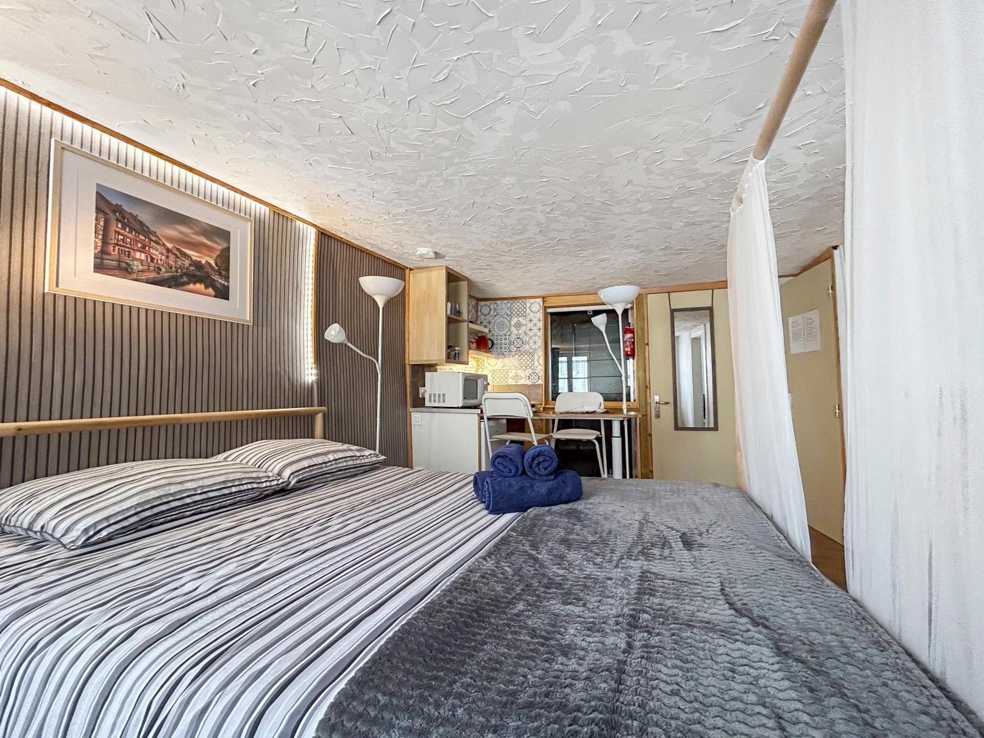 La Provence A Colmar กอลมาร์ ภายนอก รูปภาพ